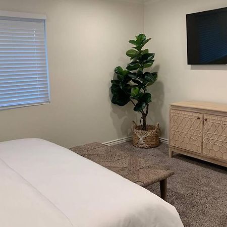 City Center Villa - Pool, Patio & Close To Beach! Huntington Beach Extérieur photo