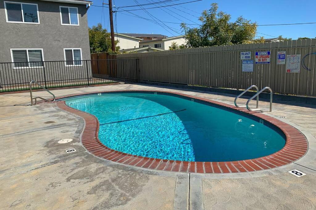 City Center Villa - Pool, Patio & Close To Beach! Huntington Beach Extérieur photo