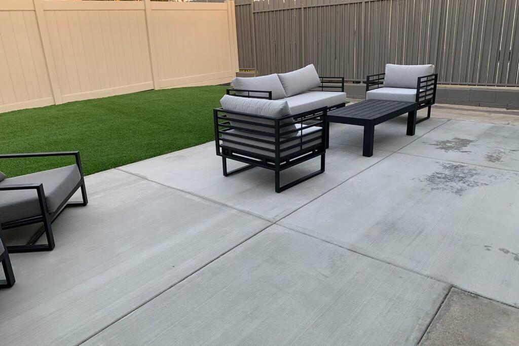 City Center Villa - Pool, Patio & Close To Beach! Huntington Beach Extérieur photo